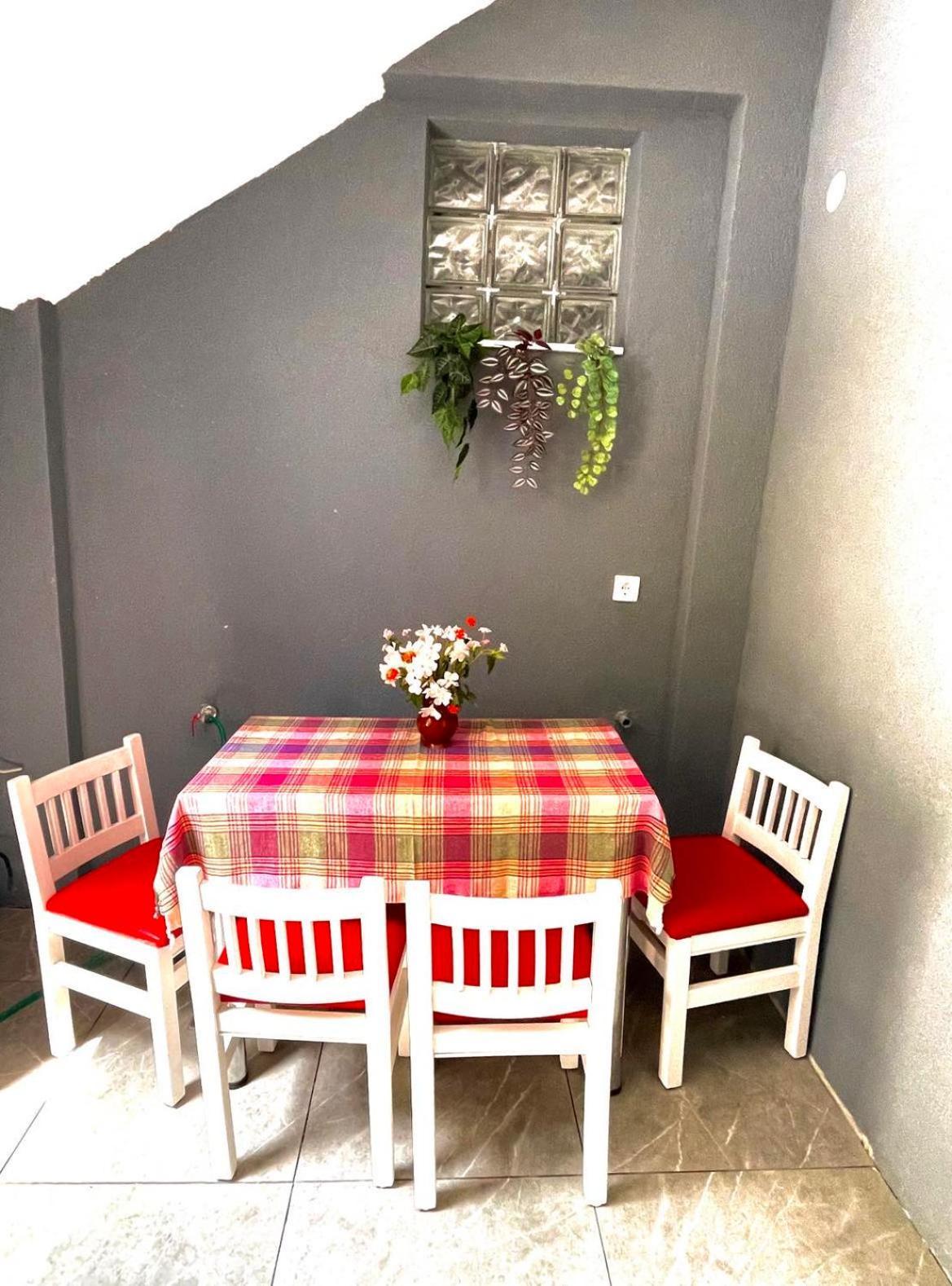 Apartment Adel Mostar Bagian luar foto