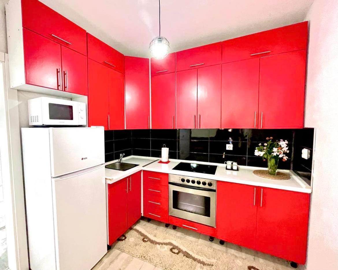 Apartment Adel Mostar Bagian luar foto